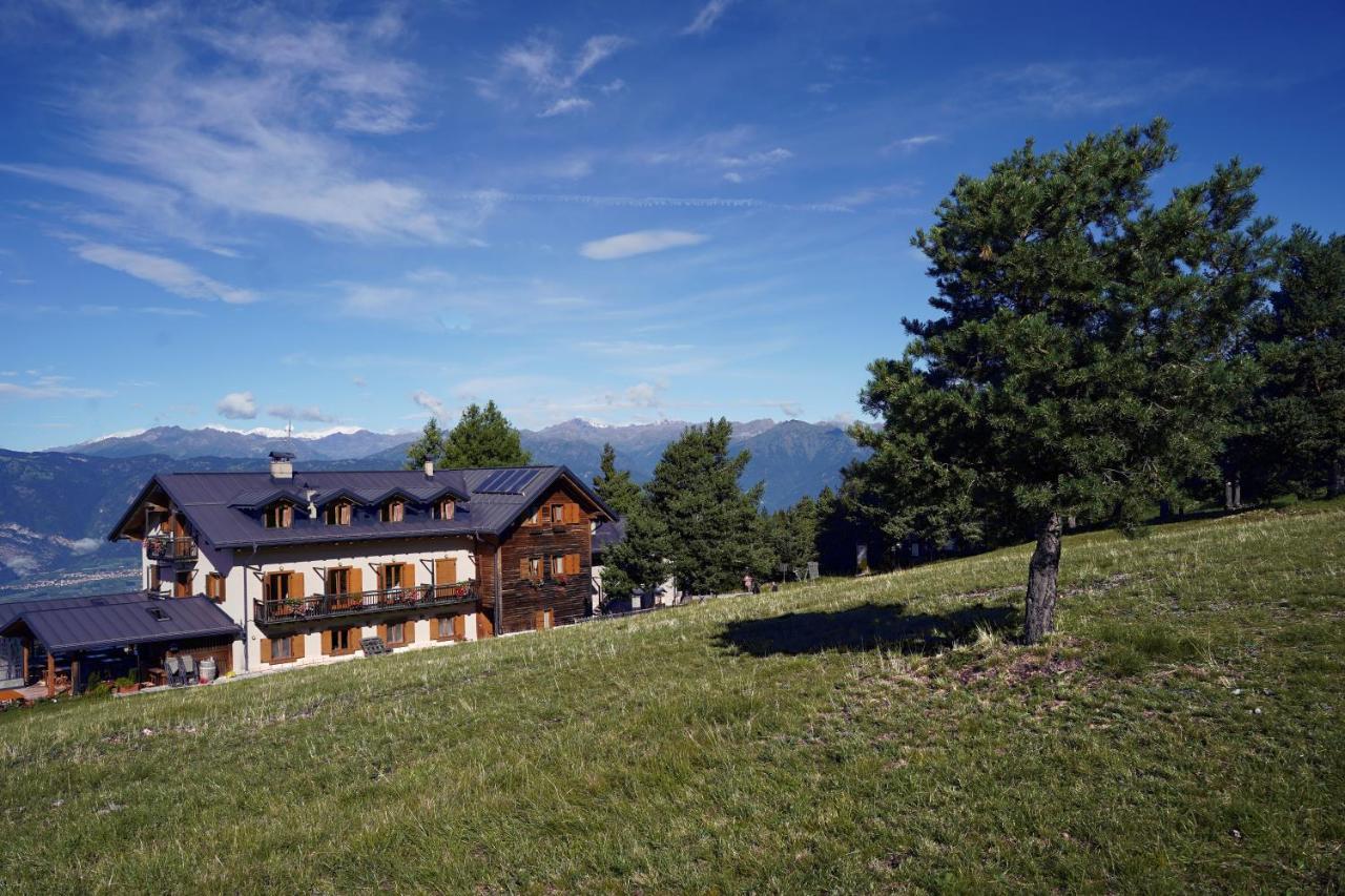 Hotel Rifugio Predaia Ai Todes'Ci Tres Exterior foto